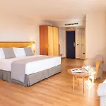 Castellon Center, Affiliated By Melia